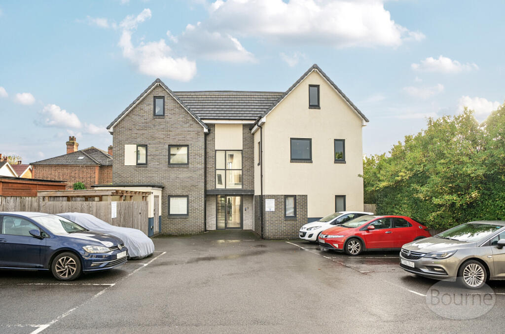 950b52e7-550c-4d3...