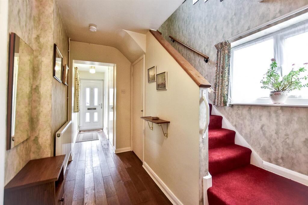 Entrance Hall.jpg