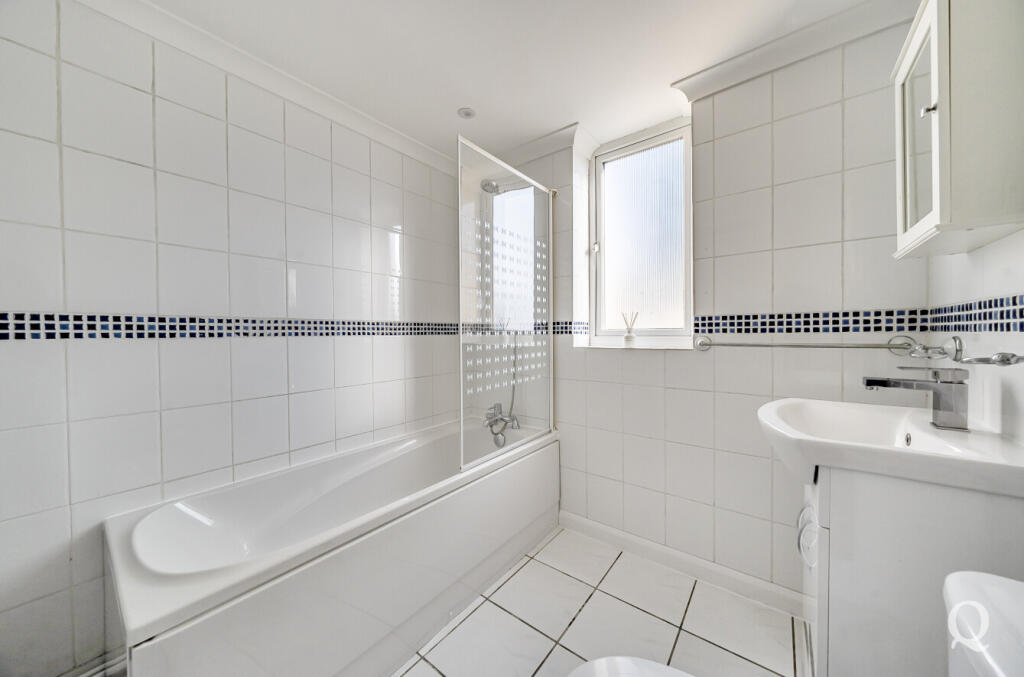 36de1bbd-6d8a-4d0...