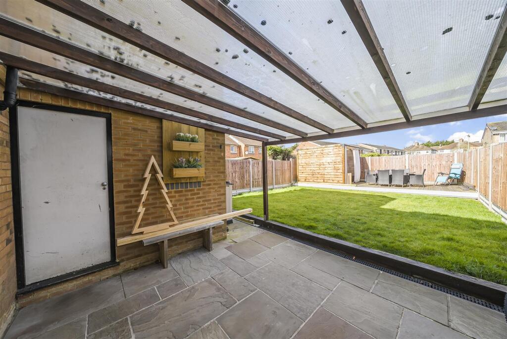 Springwell Avenue - Garden.jpg