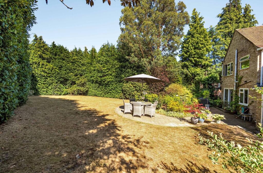 1316630-8-6863829...