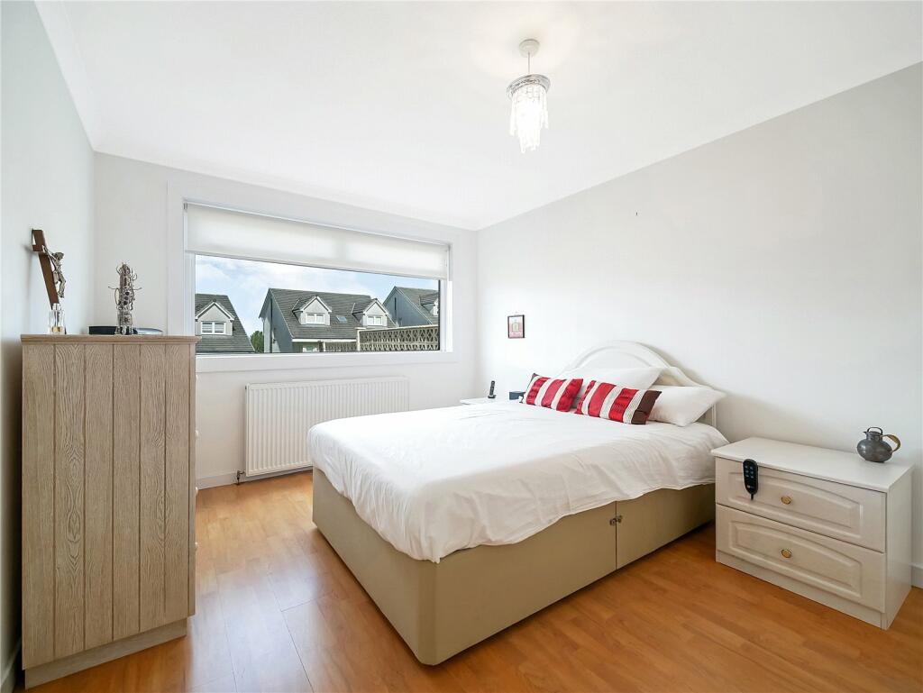 Bed 4