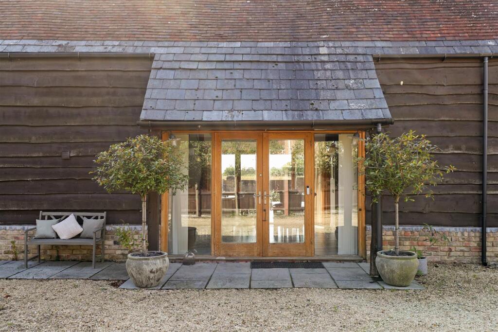 Eden Barn (52).jpg