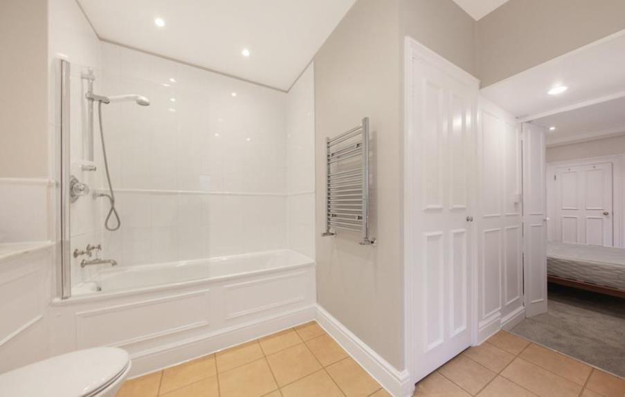 96 clarence gate gardens 6 05.06.png