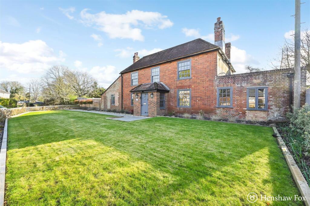 Ph42_5818872 - Copy.jpg