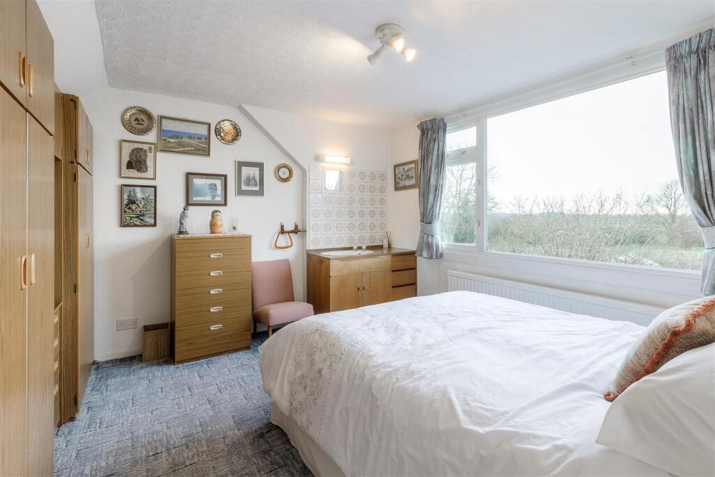 79 Main Street, Carlton