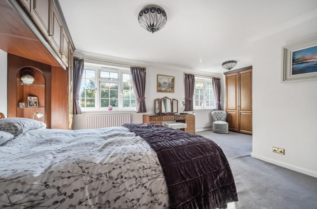 1360121-19-68dc02...