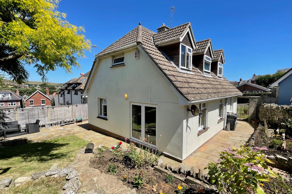Rear/ Garden