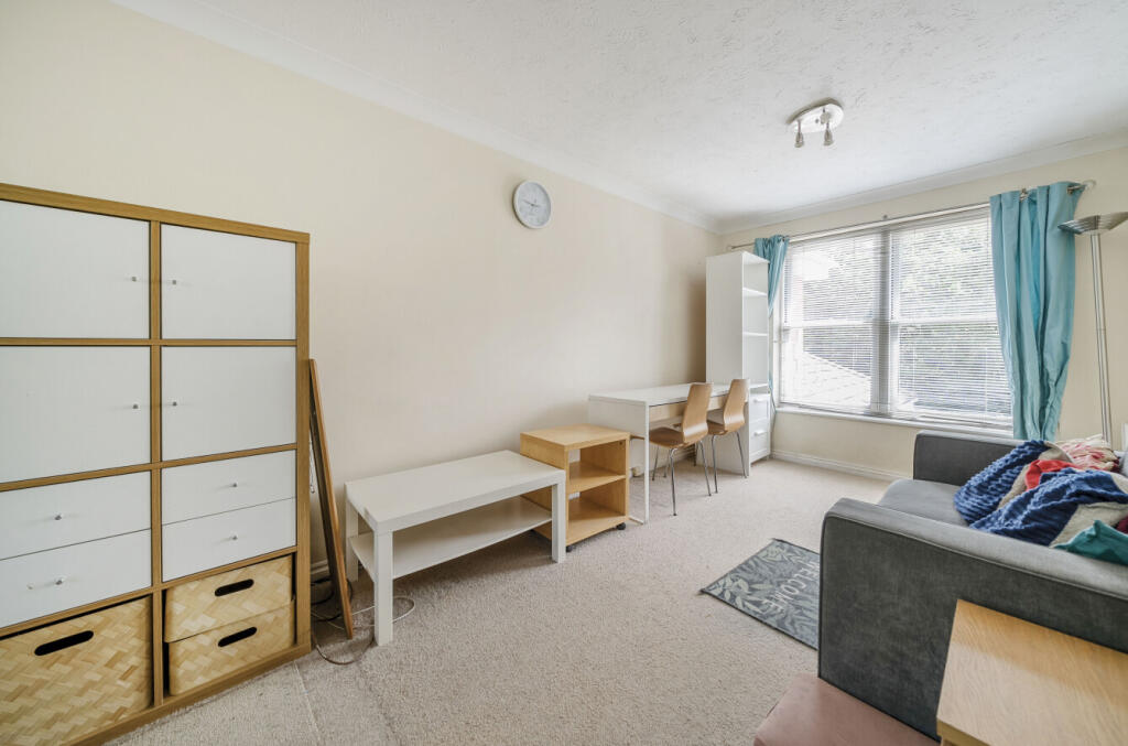 1311999-9-685e7c5...