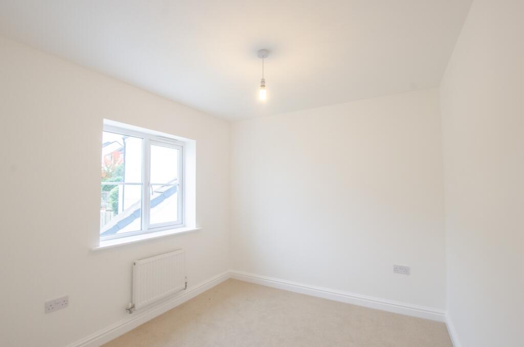  70 Du Maurier Drive TPS Bodmin 01208 74182-26