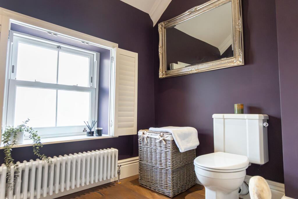 Family shower room