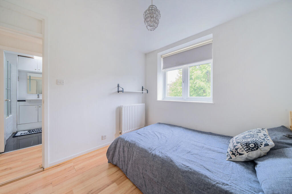 1287384-3-6825f37...