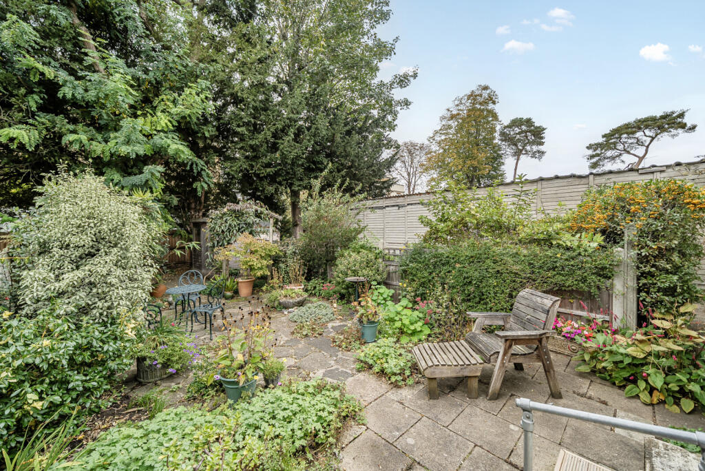 1361079-20-68e7be...