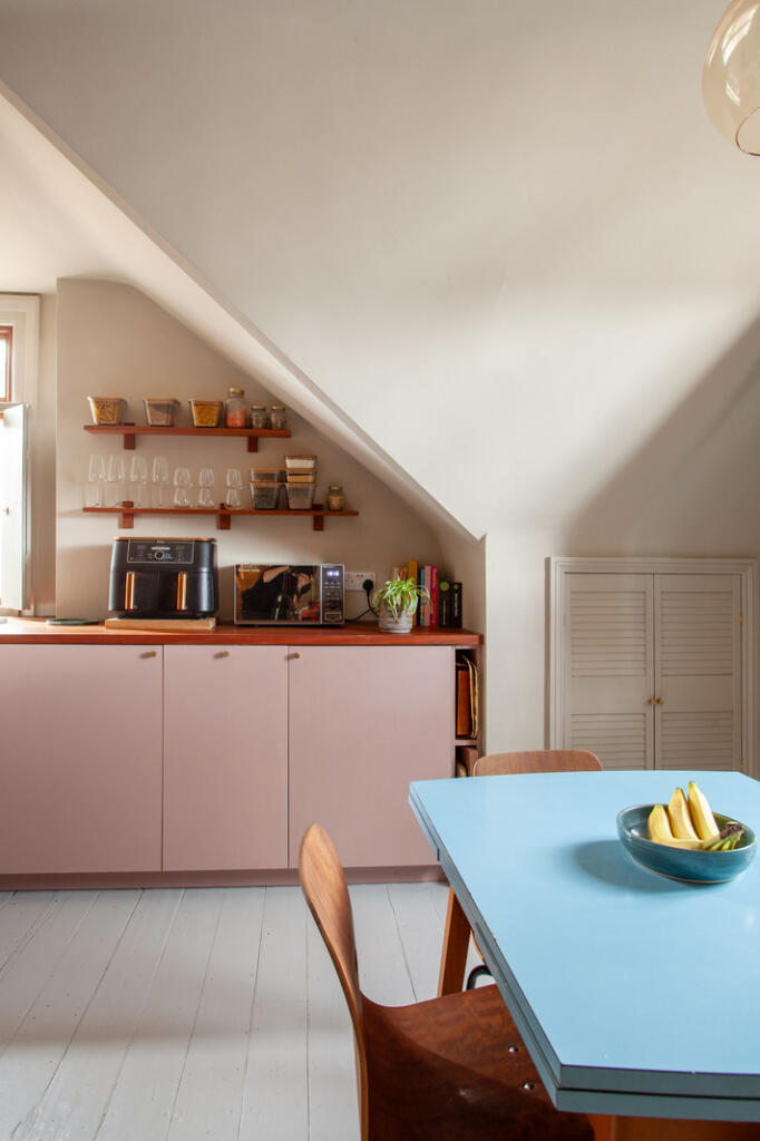 300986 - CanadianAvenue_KElliott_014.jpg