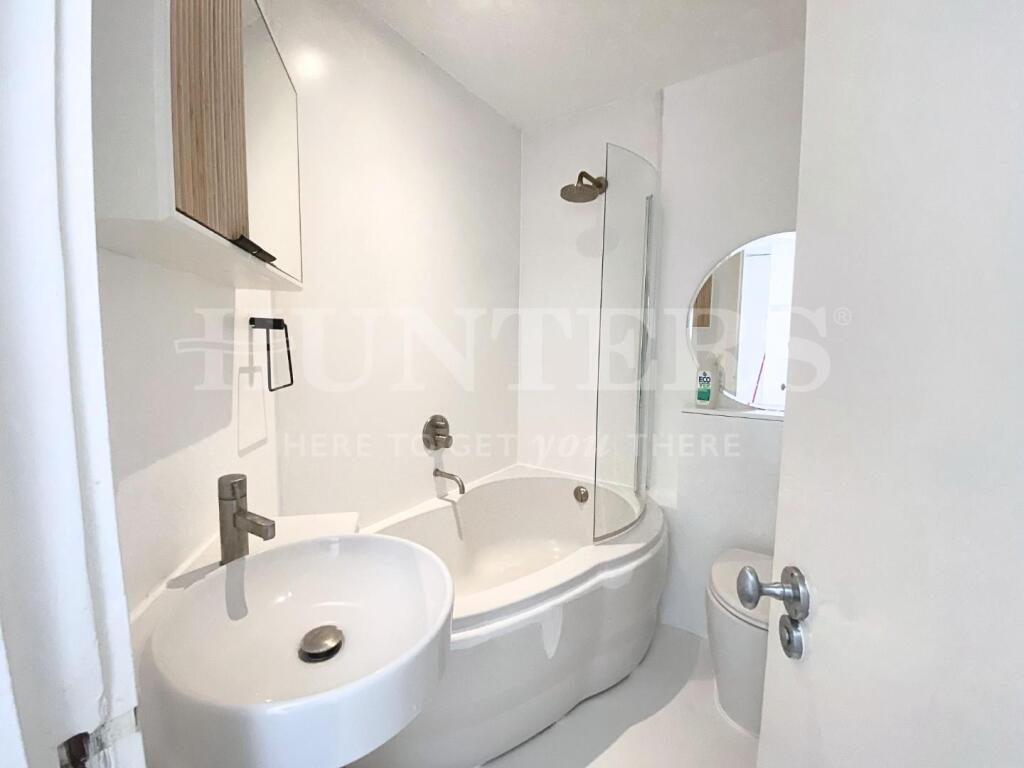 Bathroom (watermark).jpg