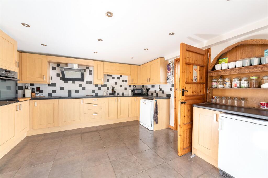 Annexe Kitchen