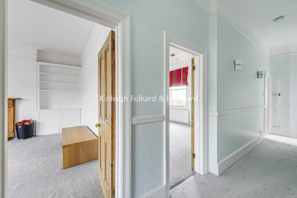 0d040599-e22c-42bb-8