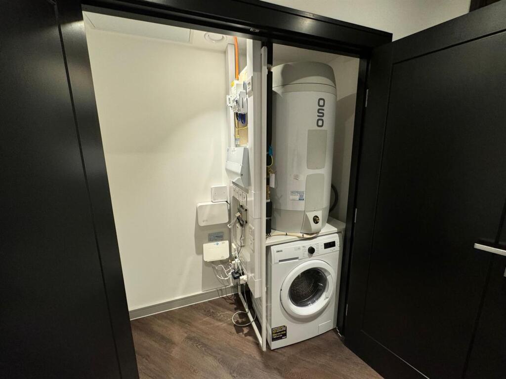 Airing cupboard.jpg