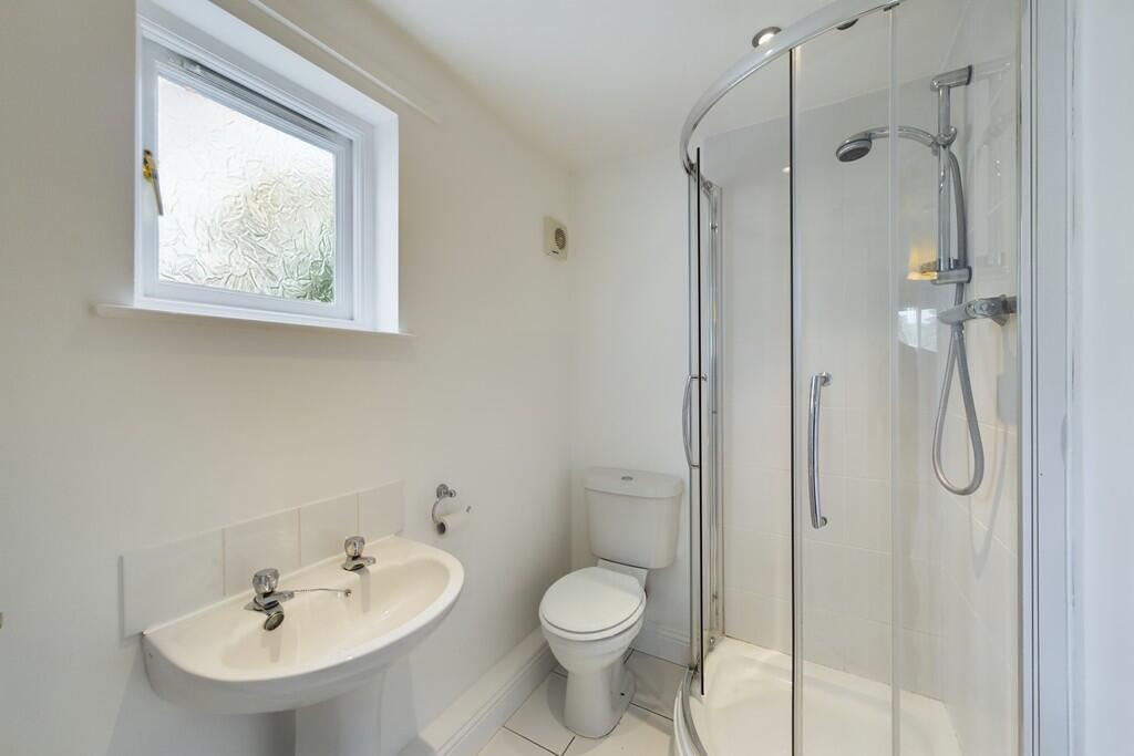 En suite Shower R...