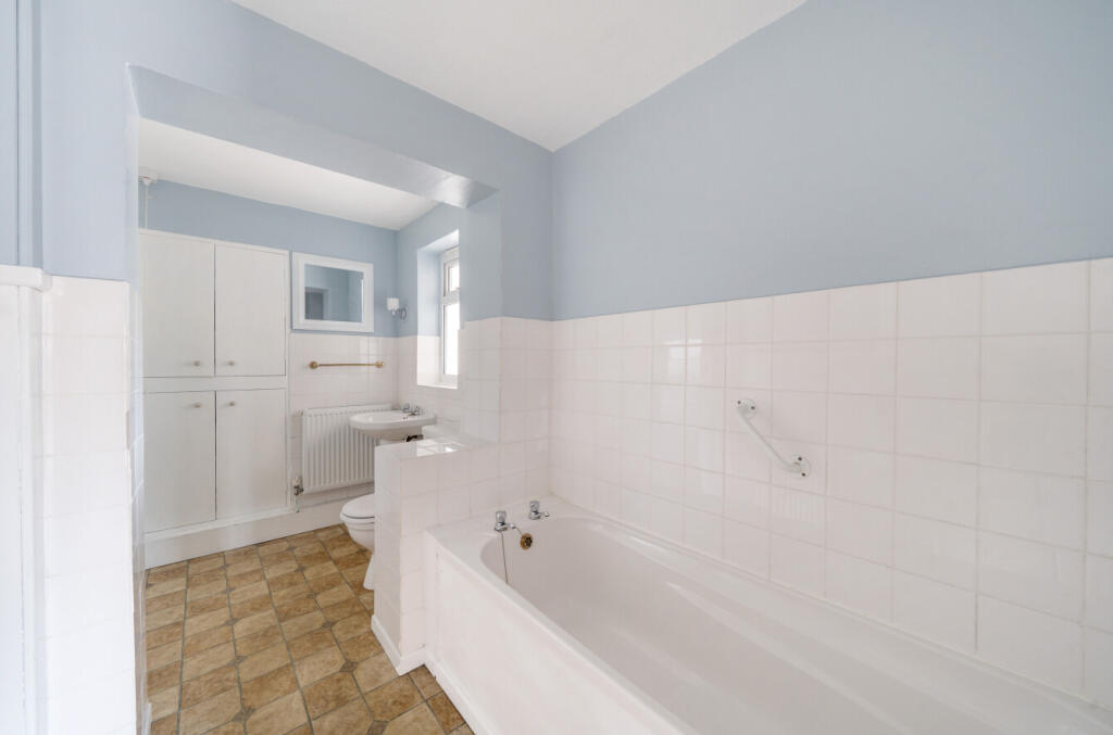 1305048-5-6841d45...