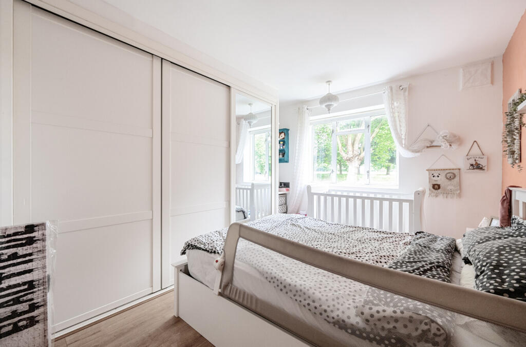 1306953-10-684aa5...