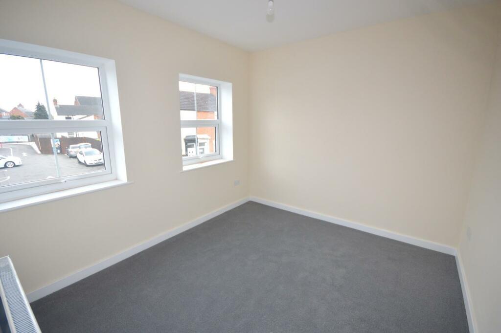 Flat 2 Harlestone Road