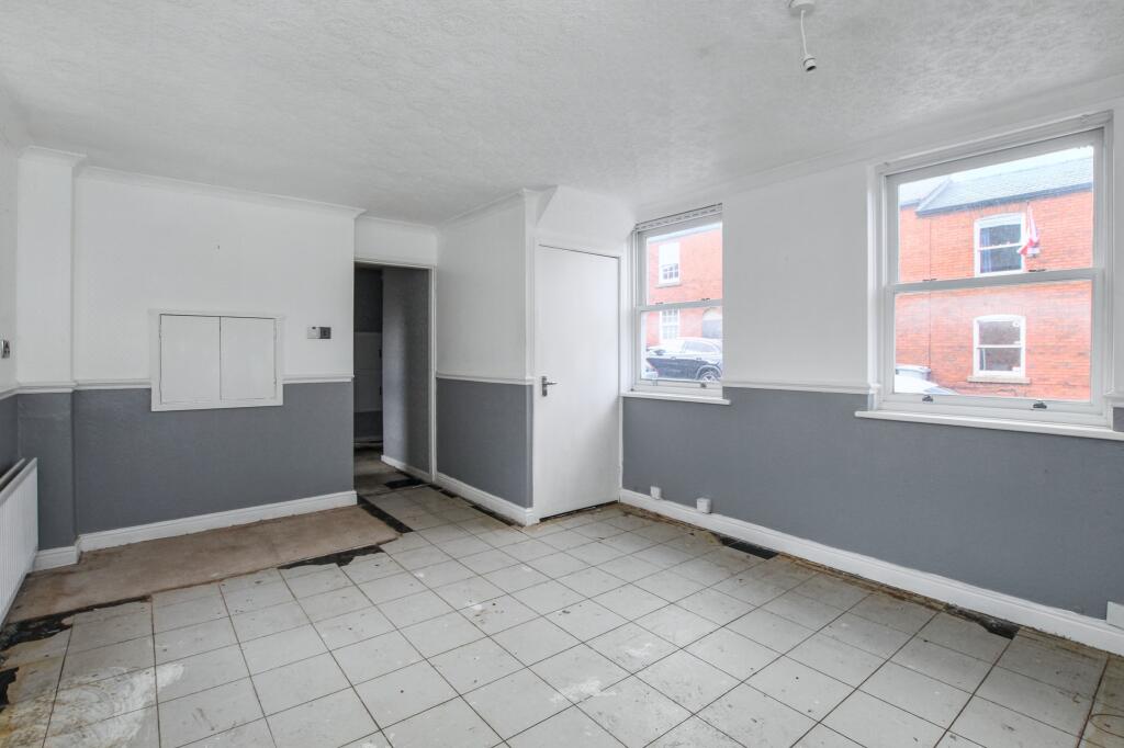 39 Coronation Street, Macclesfield, Cheshire, SK11 7PQ