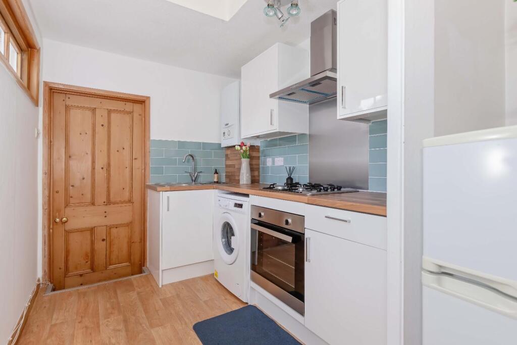 Sillwood Place_7.jpg