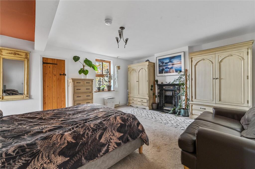 Principal Bedroom