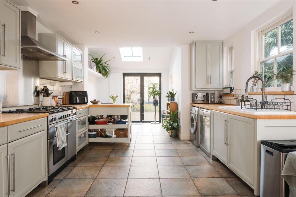 54 Kings Road, Hitchin-12.jpg