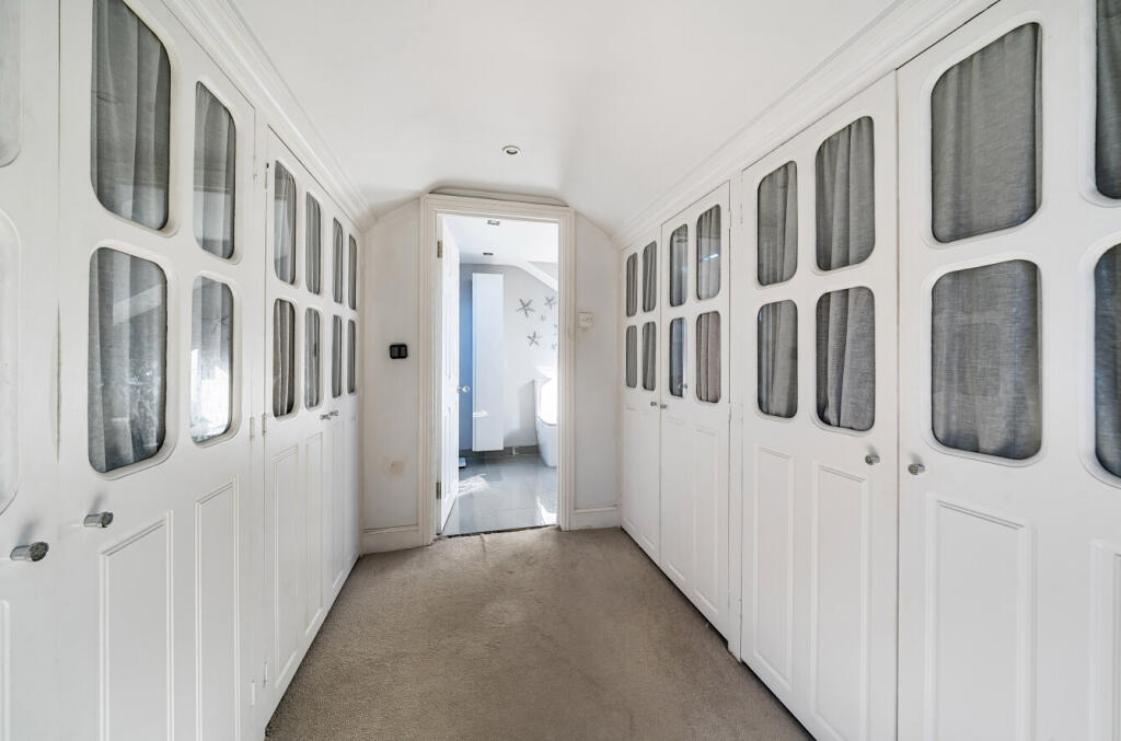 1362177-15-68e3eb...