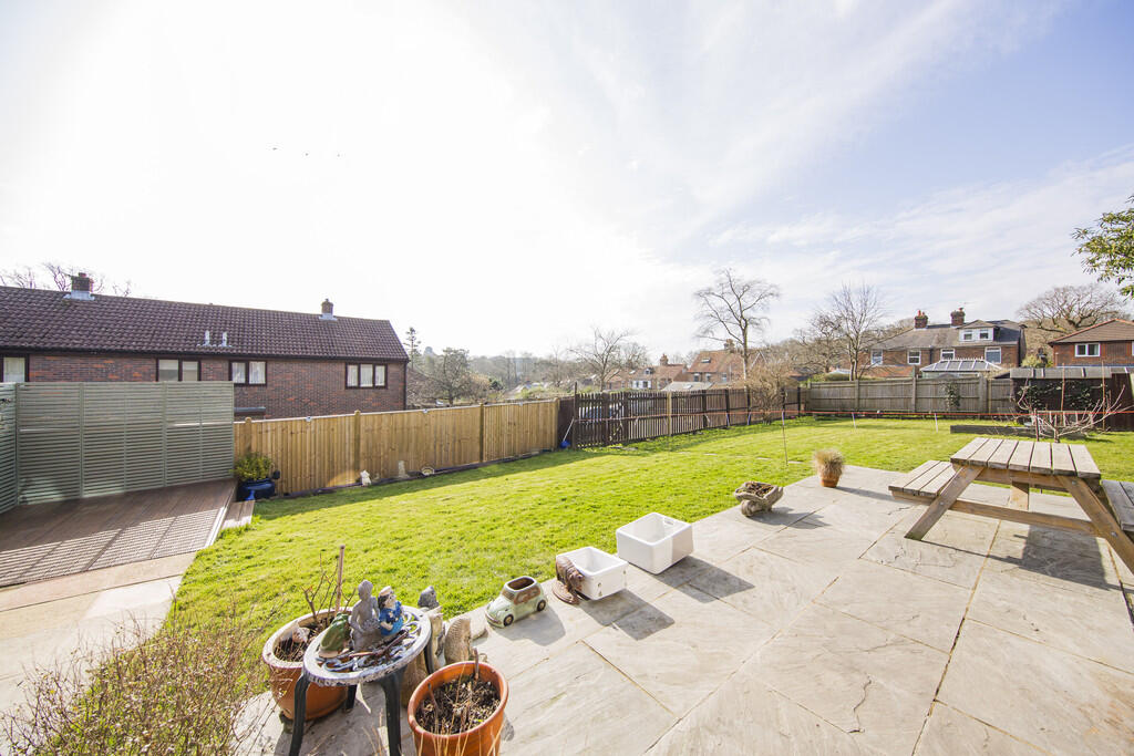 Garden and area t...