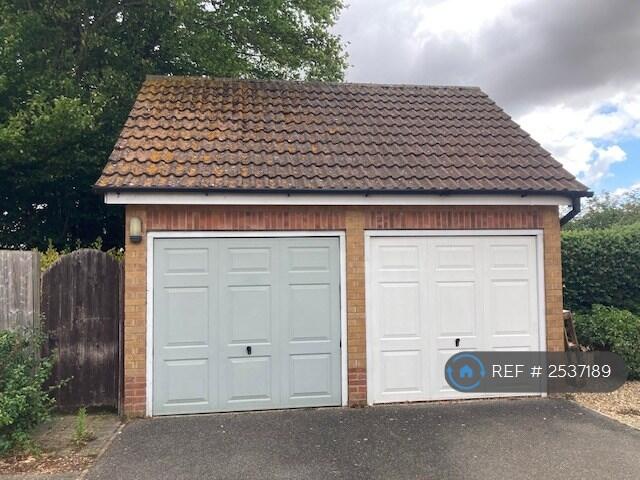 Garage To Left