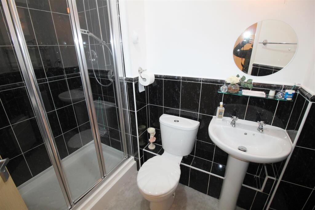 En-Suite Shower Room