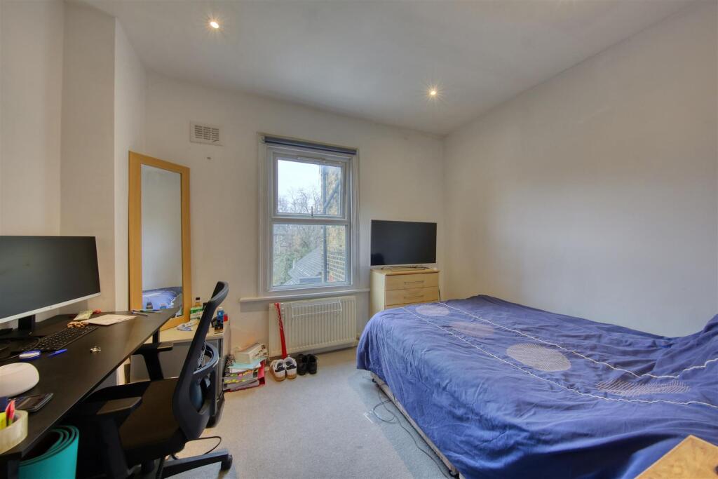 Lansdowne Way Eden Harper