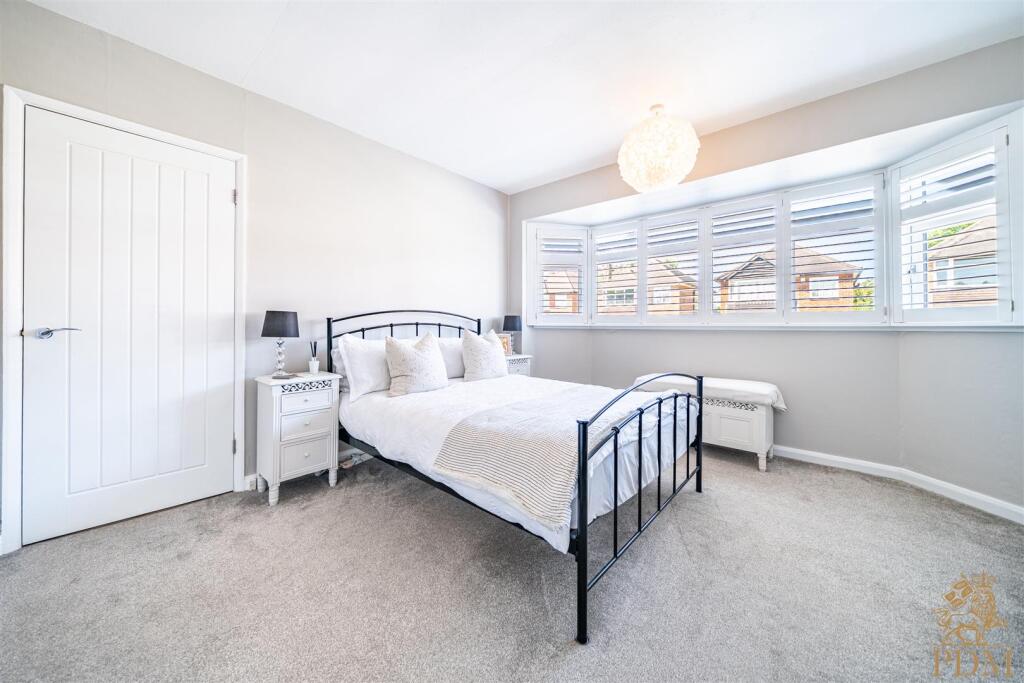 25044-01 Bankfield Drive_026.jpg