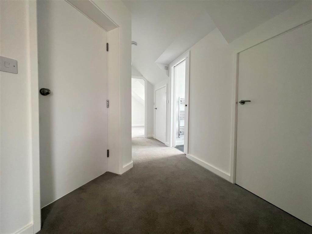 Hallway.jpg