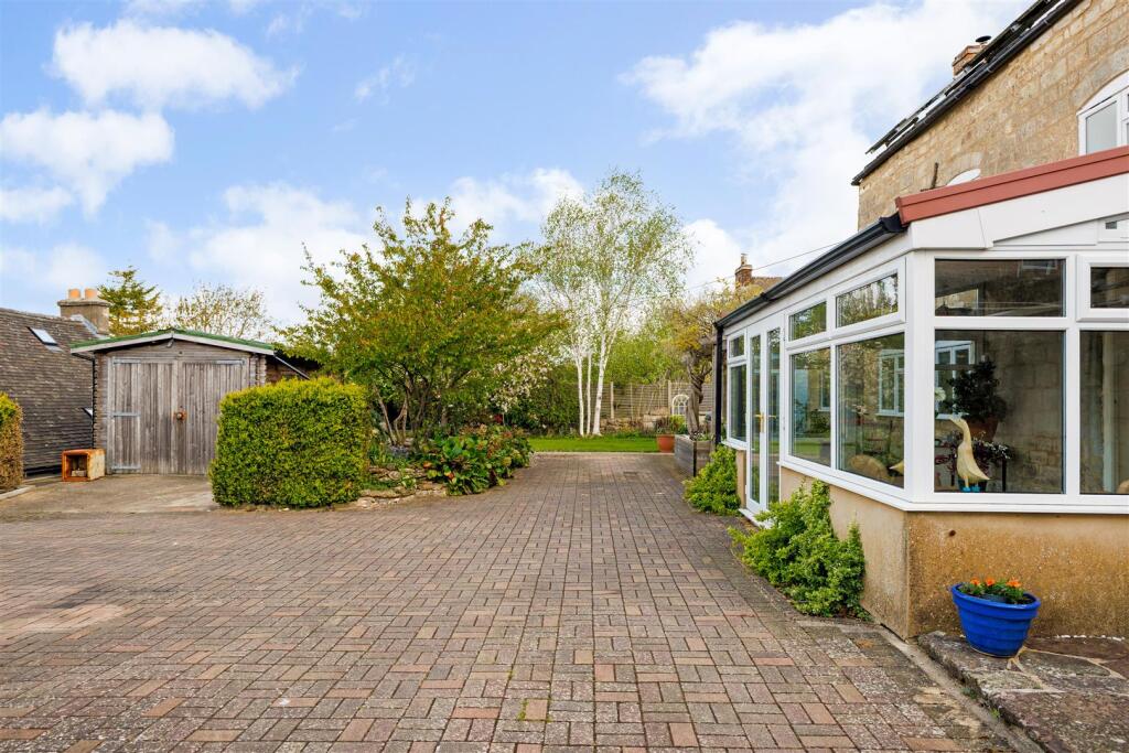 90351_31-Bisley-Old-Road  (5).jpg