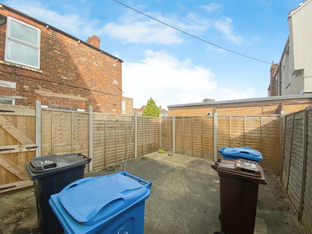 Rear Courtyard