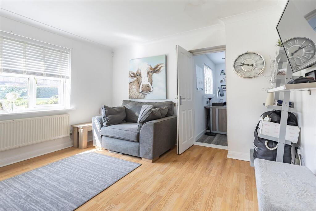 12 Forest Dr (10).jpg