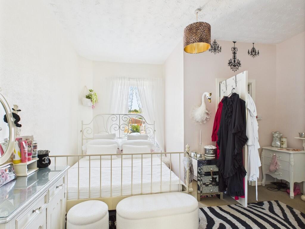 CAM03582G0-PR0121...