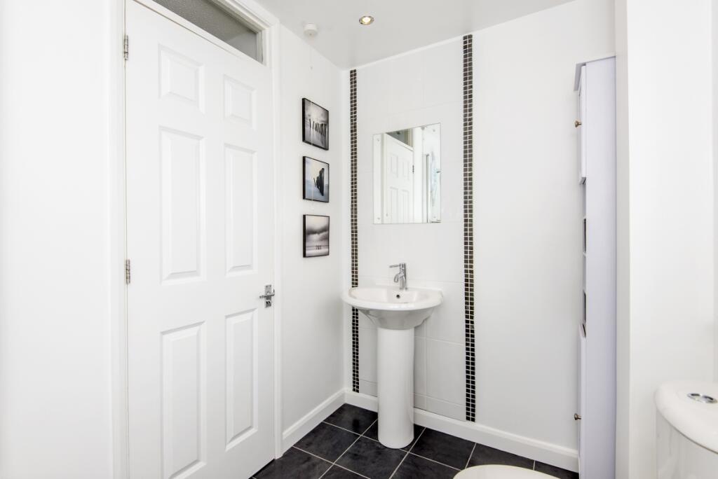 Bathroom2