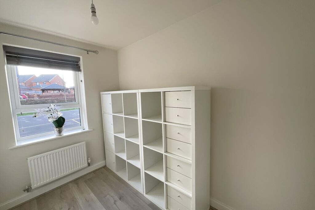 Bedroom 4/ Study 