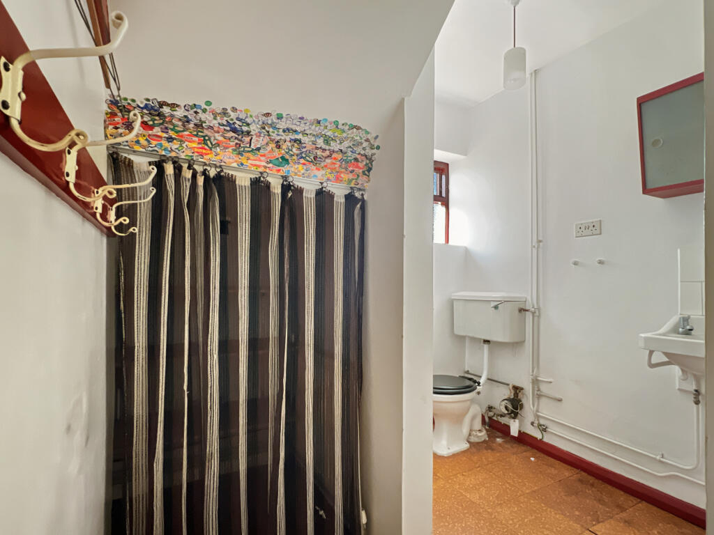 fca2b5c605e5f1c9f308ed0243434783dc6fda31