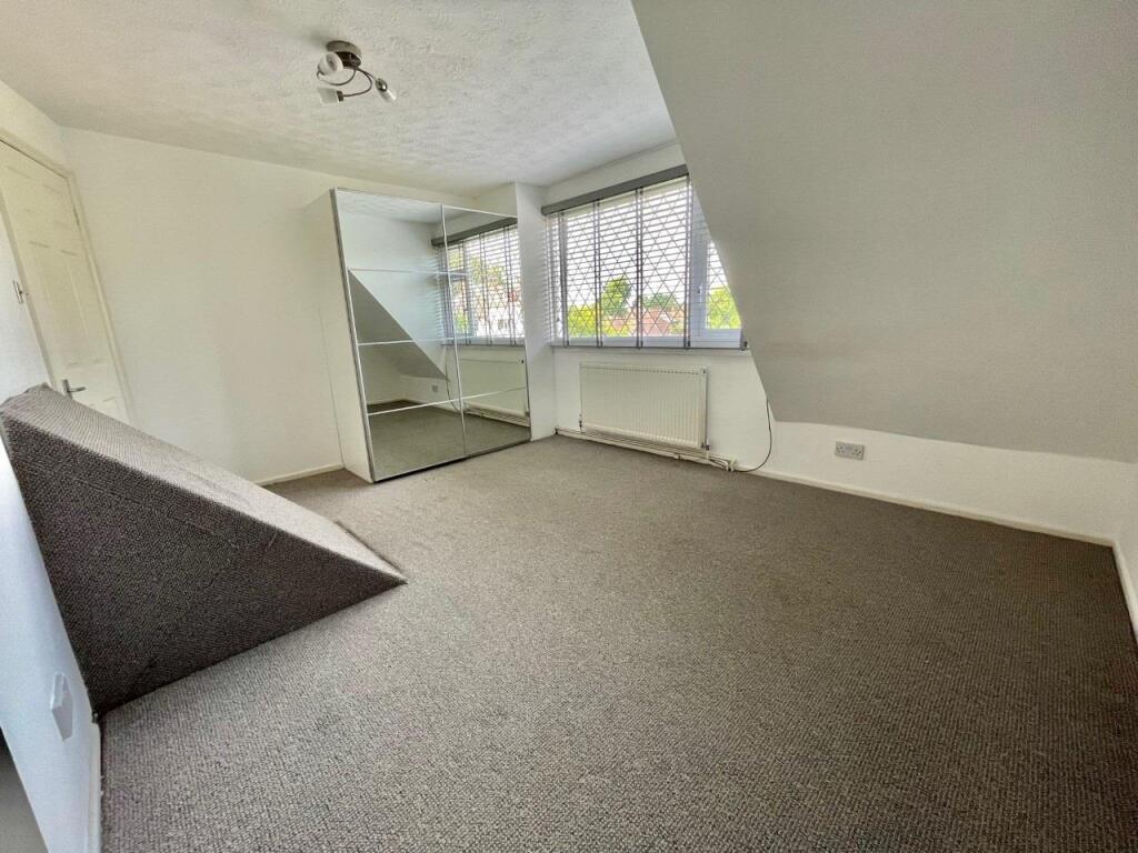 Bedroom 2.jpg