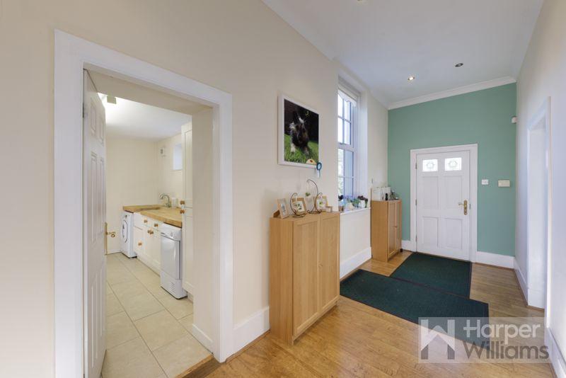 Inner Hallway &amp; Utility