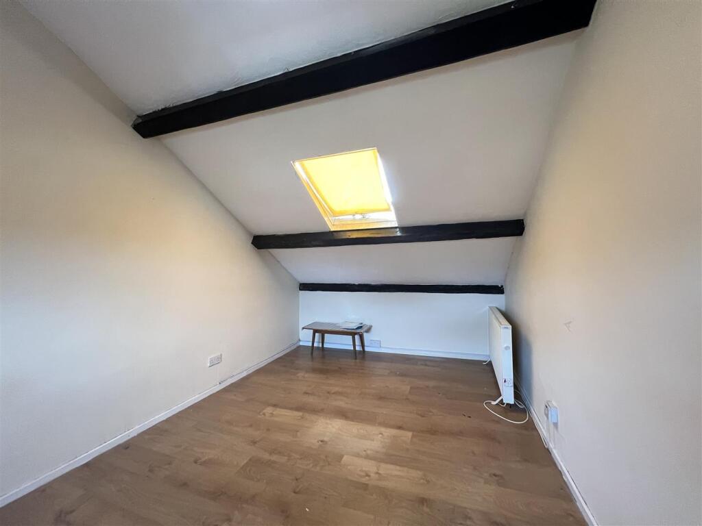 Flat 4 (7).jpg