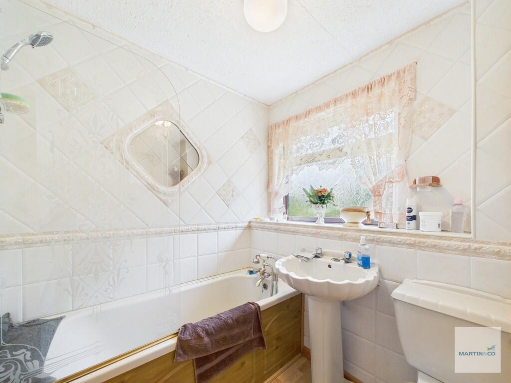 CAM03394G0-PR0308...