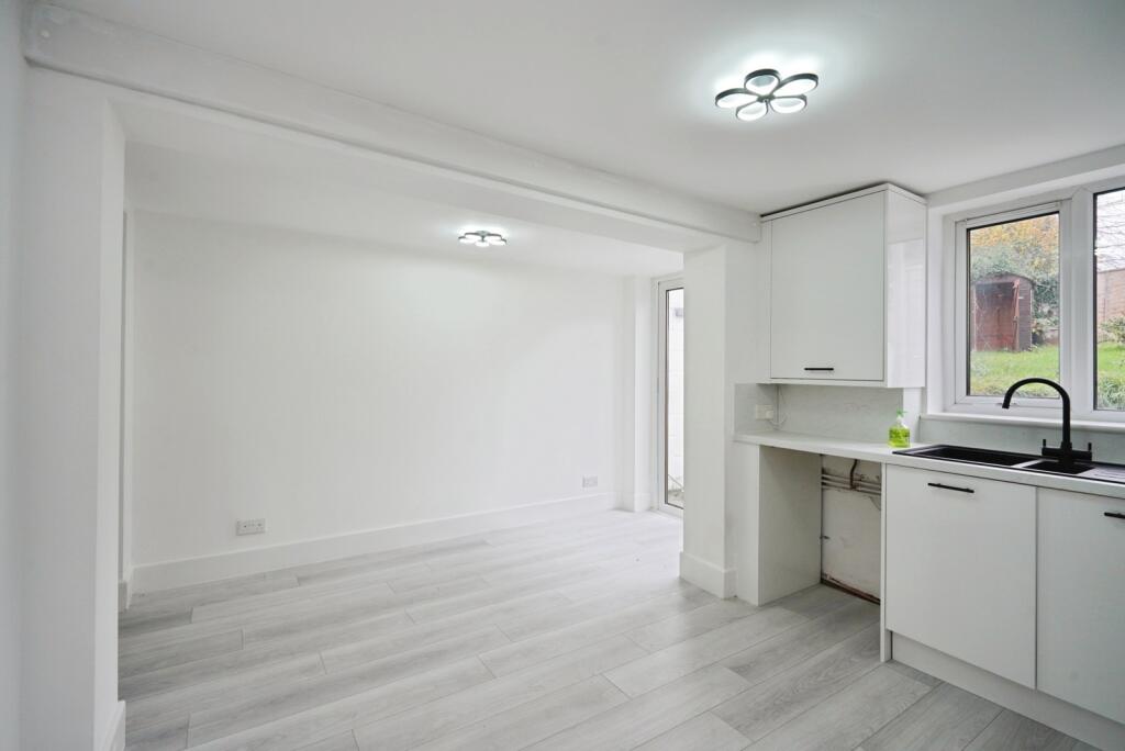Kitchen/Utility