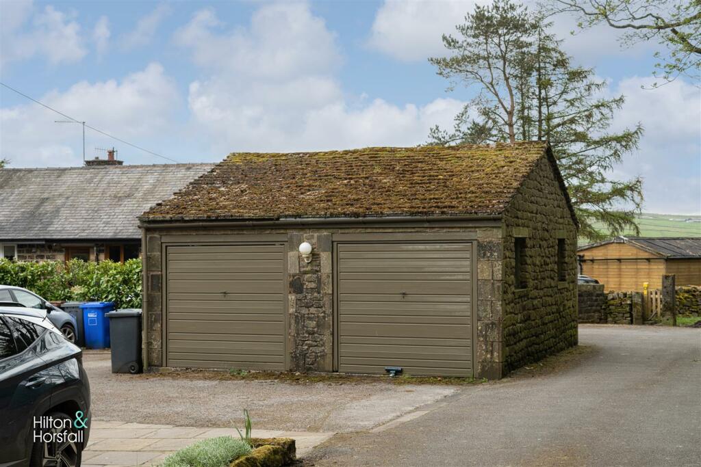 The Old Barn